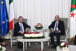 الرئيس تبون يجري محادثات ثنائية مع دراغي