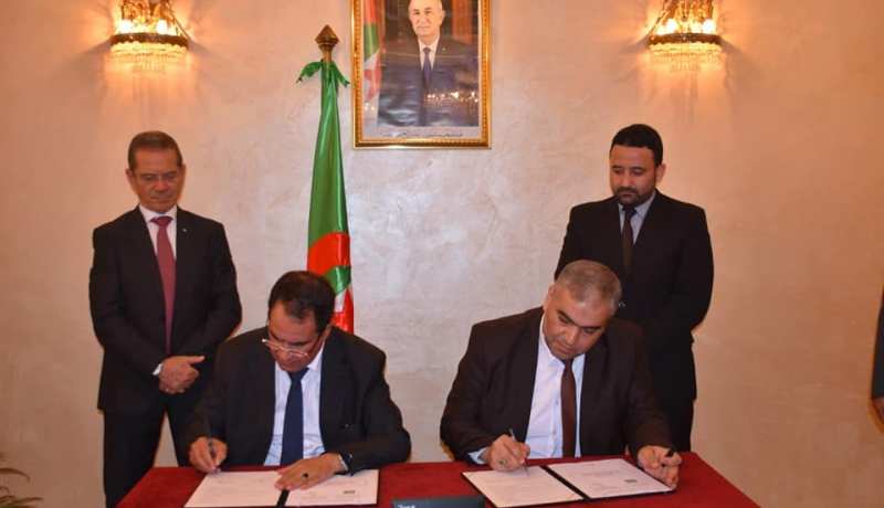 إتفاقية بين مجمع تثمين المنتجات الفلاحية والوكالة الوطنية لدعم وتنمية المقاولاتية