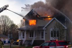 جزائرية تفقد عائلتها في حريق مهول بكندا