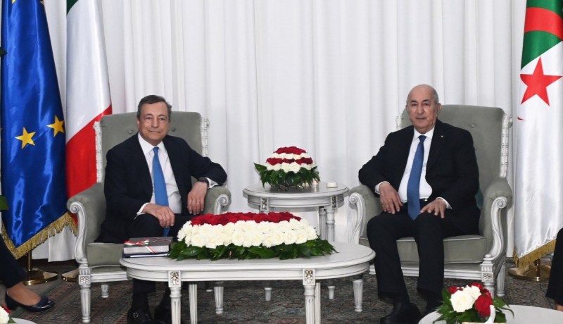 الرئيس تبون يوقع على البيان المشترك للقمة الحكومية الجزائرية الايطالية