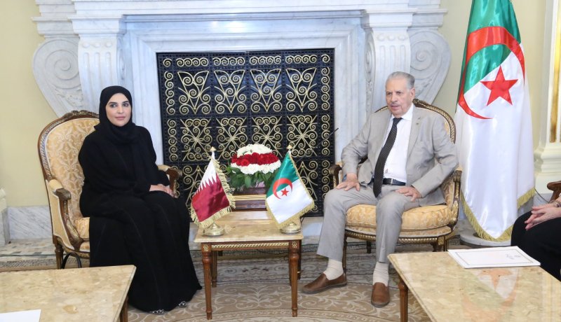 رئيس مجلس الأمة يستقبل رئيسة اللجنة الوطنية لحقوق الإنسان القطرية