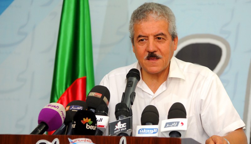 إنهاء مهام المدير العام لجريدة الشعب مصطفى هميسي