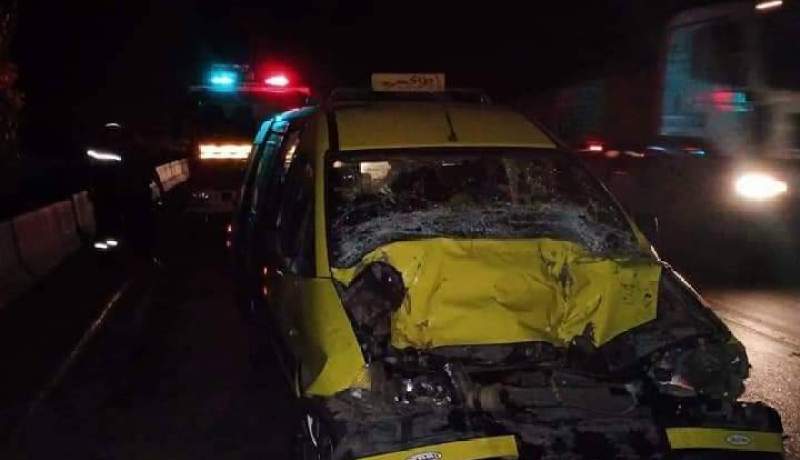 البويرة: 3 جرحى في اصطدام بين شاحنة وسيارة أجرة بالجباحية