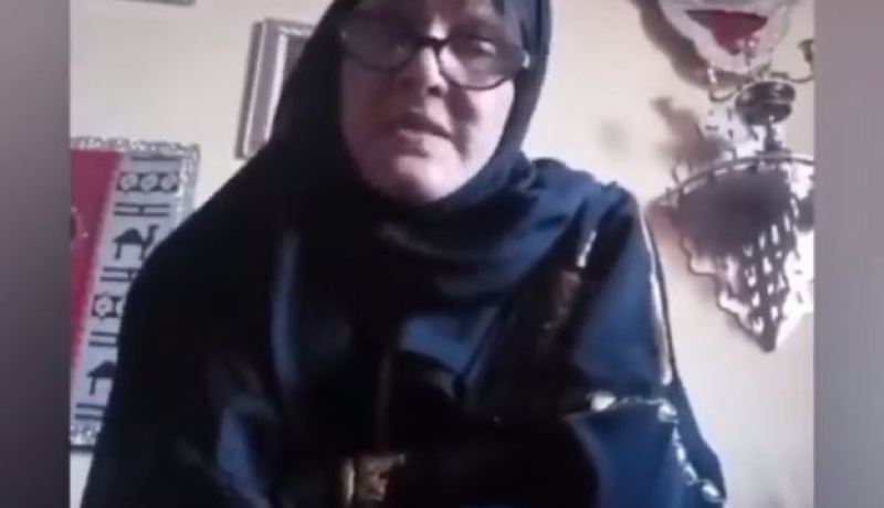 بالفيديو.. الفنانة عايدة عباسة تعلن الحداد على ضحايا الجزائر وتوجه رسالة مؤثرة للفنانين
