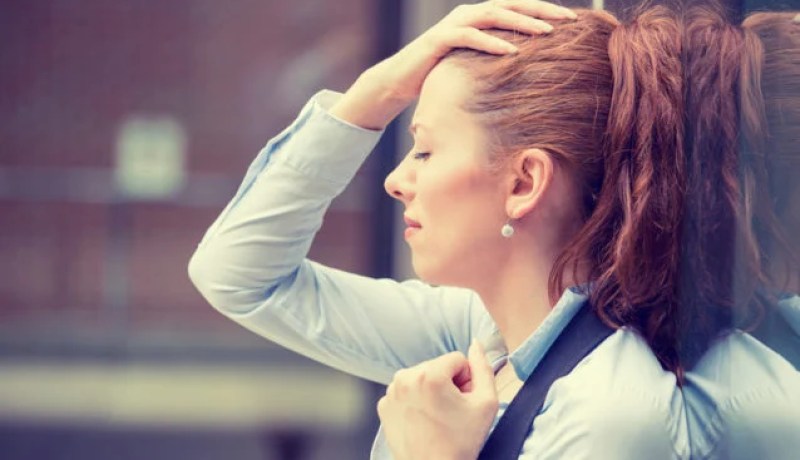 دائما أقع في نفس الخيبات.. وكأنه محكوم عليّ العذاب