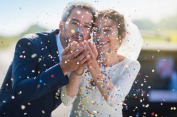 من تقبل عرضي وتكون شريكة حياتي