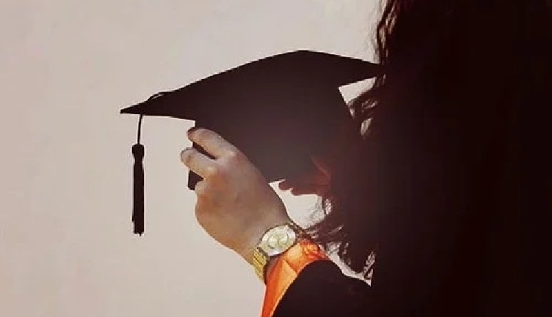 أريد أن أكون فتاة مميزة وناجحة..