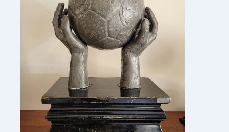 الفاف تستعيد مجسّم الكأس الأفرو أسوية