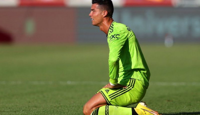 بالفيديو.. مانشستر ينهار في البريمرليغ وكريستيانو يتجاهل مدربه