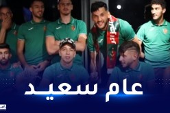 لاعبو المولودية يحتفلون بالذكرى 101 لتأسيس النادي