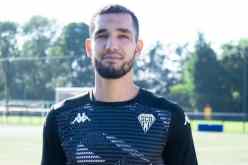 لجنة الإنضباط التابعة لليغ 1 تعاقب بن طالب