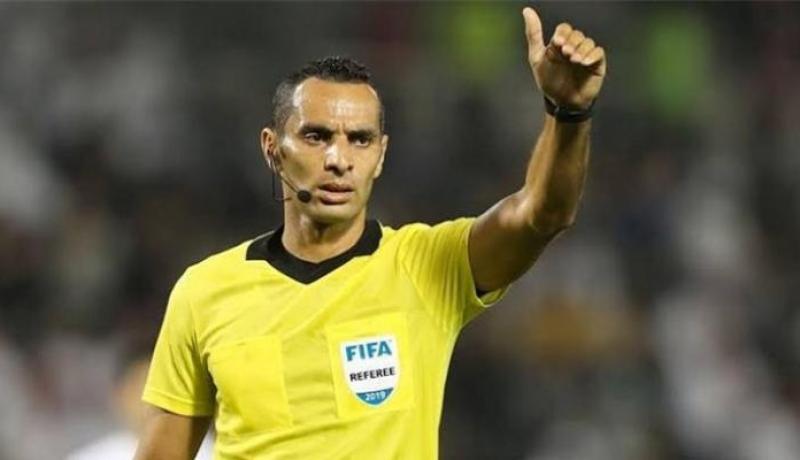 الكاف تعين ثلاثي تحكيم جزائري لإدارة نهائي كأس السوبر الإفريقي