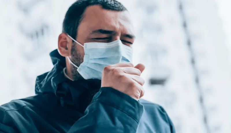 هذه أعراض الإصابة بأنواع متحور أوميكرون الفرعية