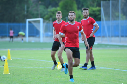 شارف يضع أشباله أمام اختبار حقيقي في مواجهة الإفريقي