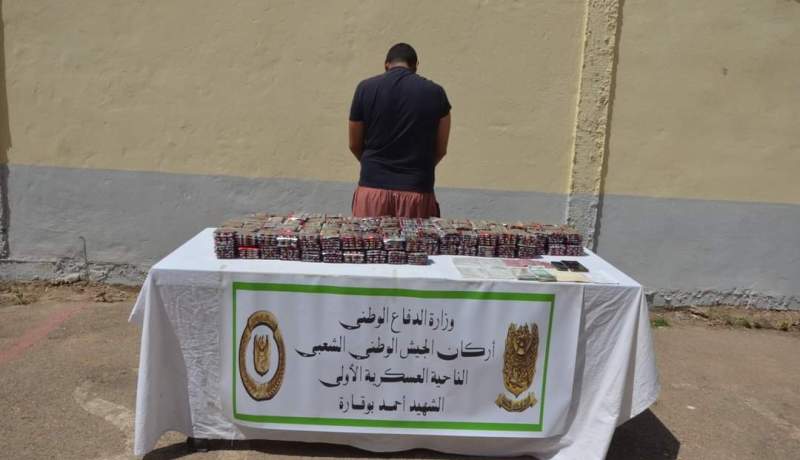 إحباط محاولات إدخال 167 كيلوغرام من الكيف المعالج بالحدود مع المغرب