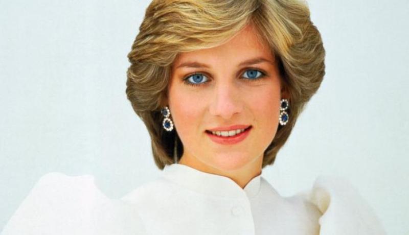 محبو الأميرة ديانا يحيون ذكرى وفاتها 25