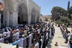 55 ألف فلسطيني يؤدون صلاة الجمعة في المسجد الأقصى