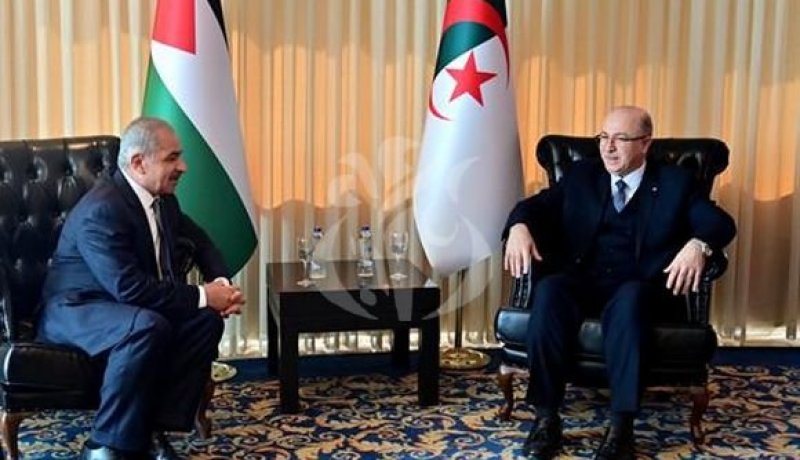 الوزير الأول يتحادث بتركيا مع رئيس الوزراء الفلسطيني