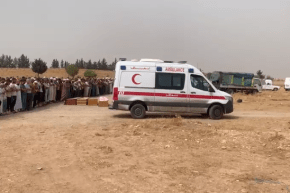 تشييع 4 ضـحايا من عائلة واحدة إثر الحـرائق المشتعلة في سوق أهراس