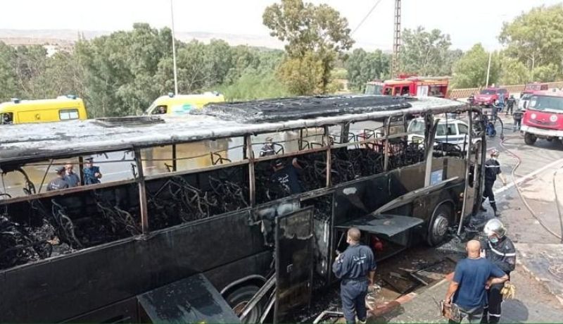 الطارف: وفاة 8 أشخاص في حادث إحتراق حافلة بين القالة وعنابة