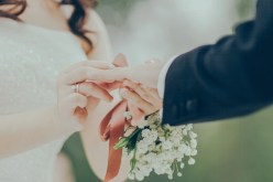 رجال يبحثون عن الاستقرار