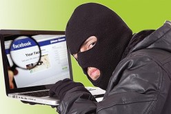 الإطاحة بشبكة مختصة في النصب باستعمال “الفيسبوك” في تيزي وزو