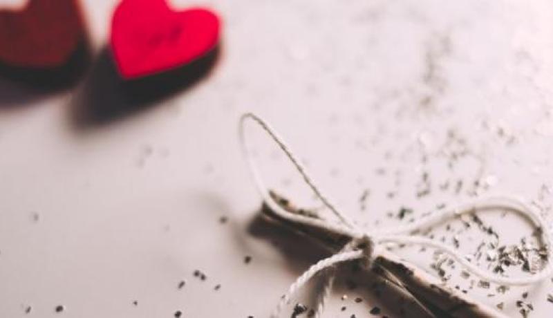 زوج أختي يحرجني في ما لا أستطيع عليه خدمته