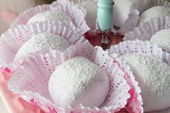 مقروط اللوز الجزائري يفتك المرتبة الرابعة لأفضل حلوى في العالم