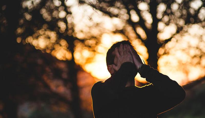 يلازمني بتأنيب الضمير.. فكيف الخلاص من هذا الشعور  