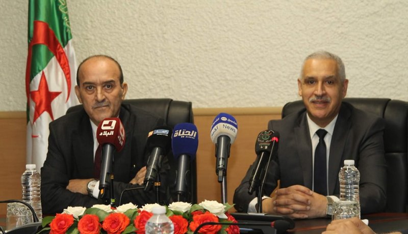 كمال بلجود يتسلم مهامه كوزيرا للنقل