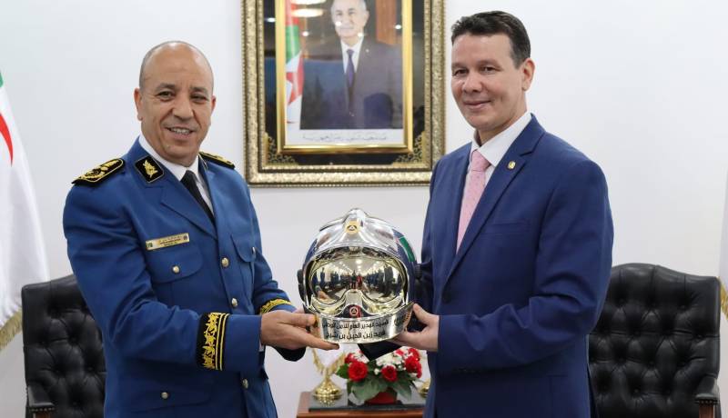 المدير العام للحماية المدنية يشيد بالتنسيق العالي مع الأمن
