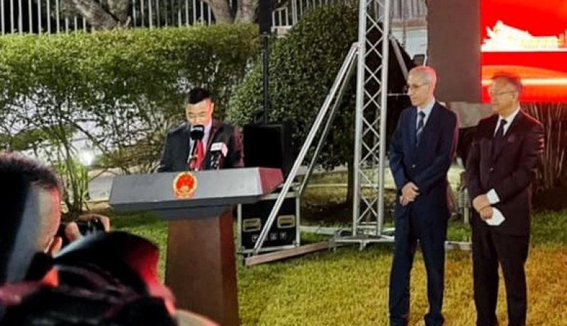 الصين تولي إهتماما كبيرا لتطوير العلاقات مع الجزائر
