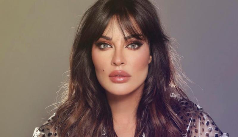 نادين نجيم تُعلن عن مفاجأة غير متوقعة لجمهورها