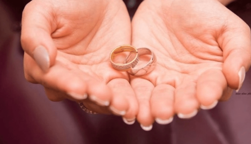 رجل أصيل يتمنى أن يتحرر من الوحدة إلى جانب زوجة صالحة