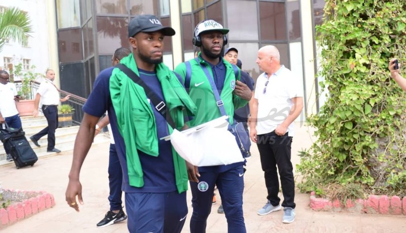 المنتخب النيجيري يحل بمطار وهران