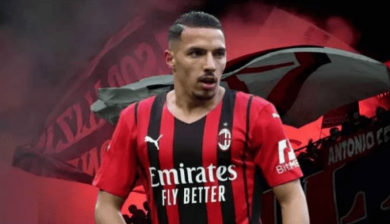 بن ناصر أساسيا ضمن تشكيلة الميلان في داربي الغضب