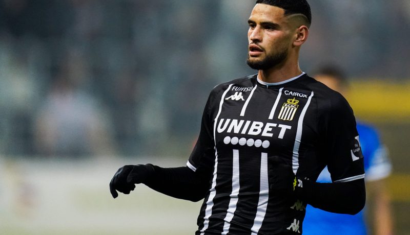 زرقان ينال اعتراف جماهير شارل لوروا