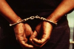 محاكمة إفريقيين لتورطهما في المتاجرة بـ”المشروبات الكحولية” والمخدرات ببرج الكيفان