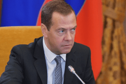 الرئيس الروسي السابق: التهديد النووي ليس خدعة