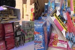تيارت.. حجز أكثر من 15 ألف وحدة من المفرقعات والسجائر