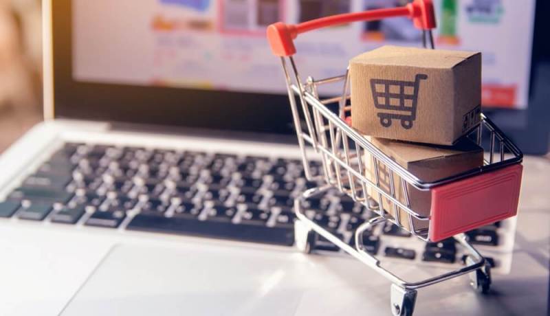 صالون التجارة الالكترونية: إقبال كبير على اقتناء المتاجر الافتراضية