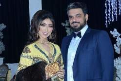 فيديو.. دنيا بطمة تمنع طليقها محمد الترك من دخول حفلها الغنائي