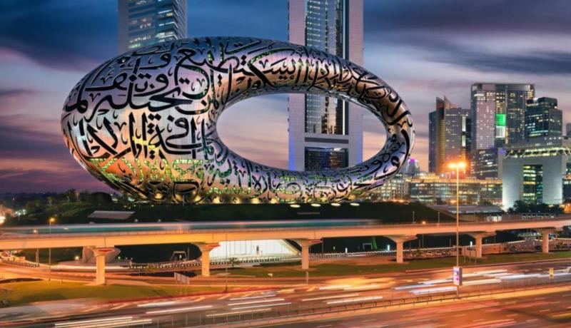 طيران الإمارات تطلق عرضا جديدا مثيرا للسياح المتوجهين إلى دبي