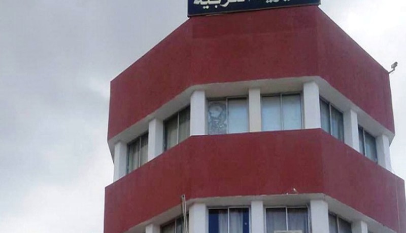 طالبو عقود المناصب الشاغرة يحتجون أمام مقر مديرية التربية في باتنة