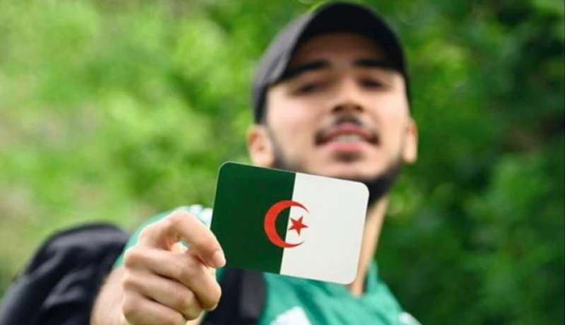 بعد 129 يومًا من المشي.. مهدي دبرا يصل الجزائر ويواصل التحدي