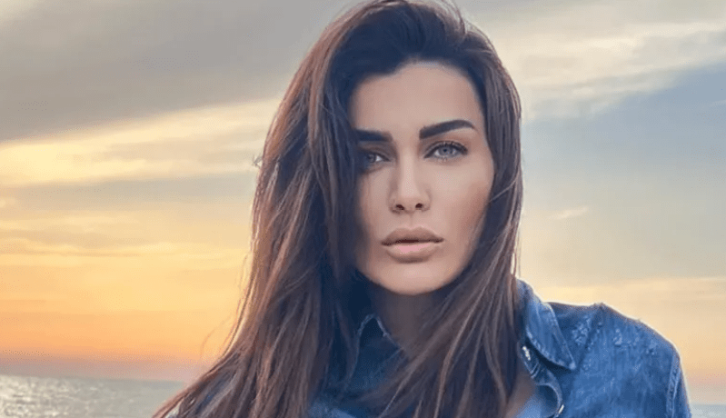 نادين الراسي تعلّق على خبر وفاتها