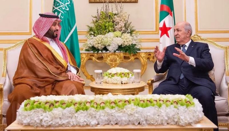 ولي العهد السعودي يتأسف لعدم حضوره القمة العربية