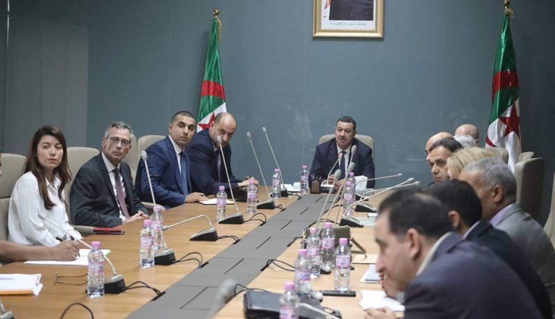 الشروع في إنجاز مصنع لتصنيع سيارات “فيات” بطفراوي في وهران