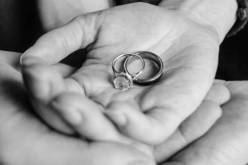 جميلة وعزباء لن يخيب معها الرجاء