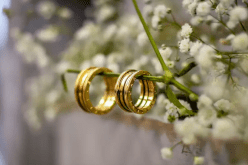 شابة متميزة.. تناشد إلى جانبك الحلال